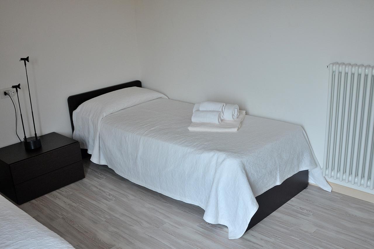Residenza Alle Torri With Pool Torri Del Benaco Zewnętrze zdjęcie