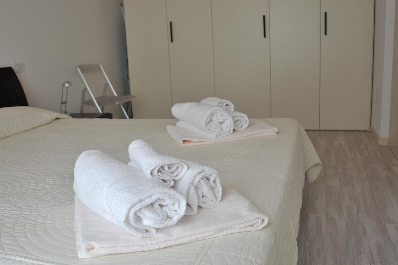Residenza Alle Torri With Pool Torri Del Benaco Zewnętrze zdjęcie