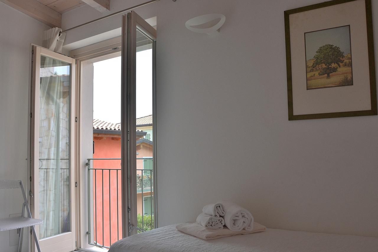 Residenza Alle Torri With Pool Torri Del Benaco Zewnętrze zdjęcie